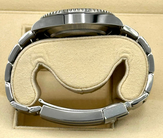 NEW 2020 Rolex Submariner Date 40mm 116610LN Oyster Black Dial - MyWatchLLC