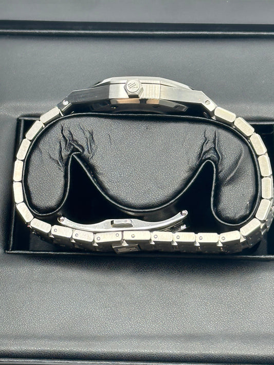 2011 Audemars Piguet 39mm 15300ST Royal Oak Stainless Steel White Dial - MyWatchLLC