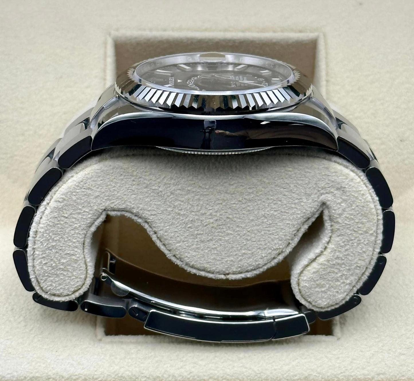 NEW 2023 Sky-Dweller 326934 Stainless Steel Black Dial Oyster - MyWatchLLC