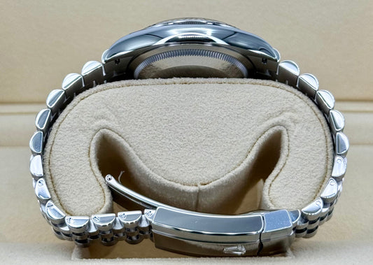 NEW 2023 Rolex Datejust 36mm 126234 Stainless Steel Jubilee Green Dial - MyWatchLLC