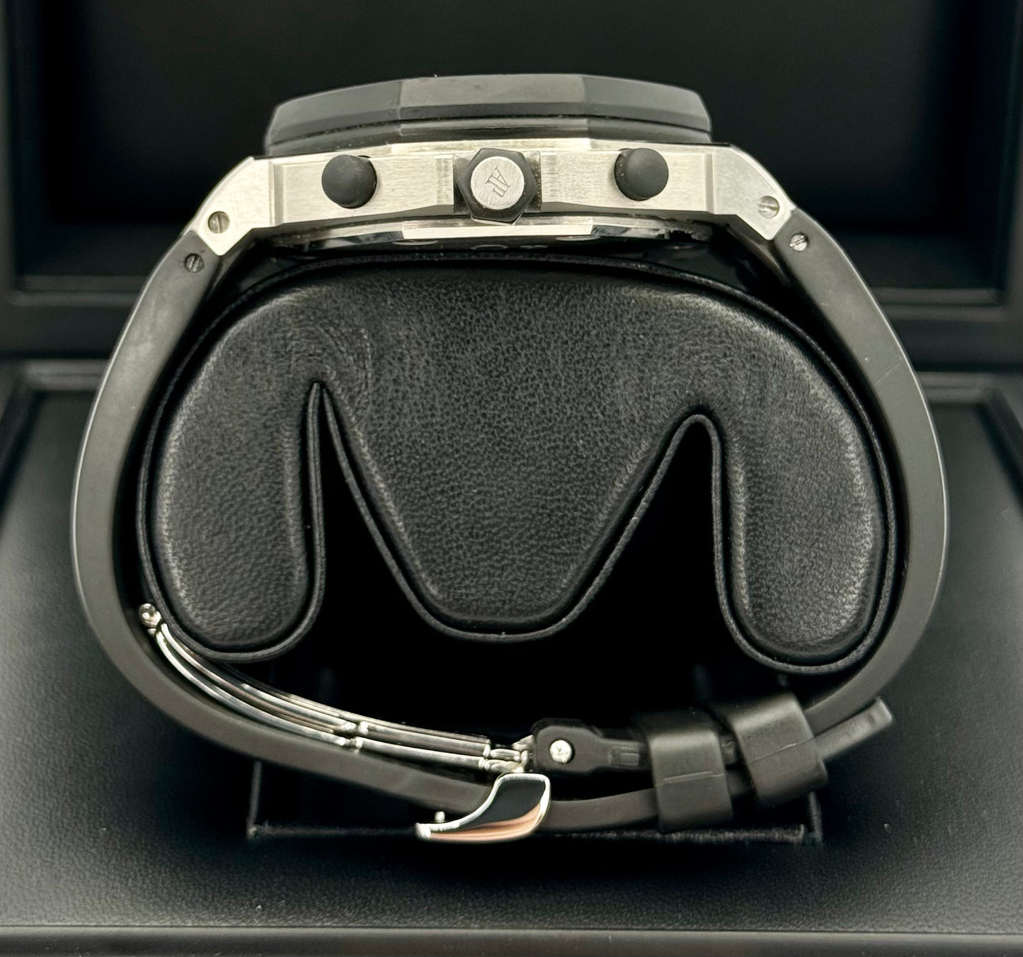 Audemars Piguet Royal Oak 42mm 25940SK Offshore - MyWatchLLC