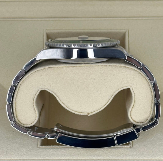 2023 Rolex Submariner Date “Starbucksâ€?41mm 126610LV Oyster Black Dial - MyWatchLLC