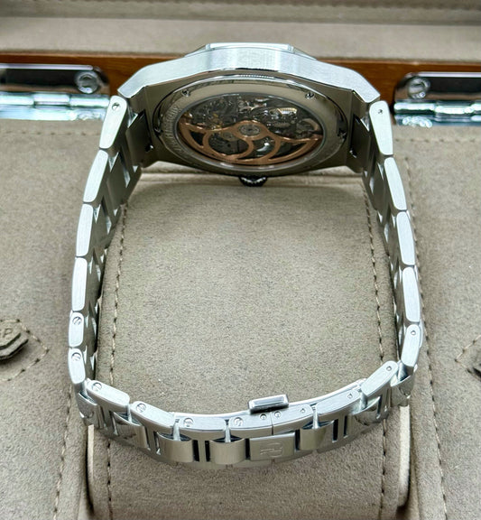 2022 Girard-Perregaux Laureato 42mm 81015-11-001-11A Skelton Dial - MyWatchLLC