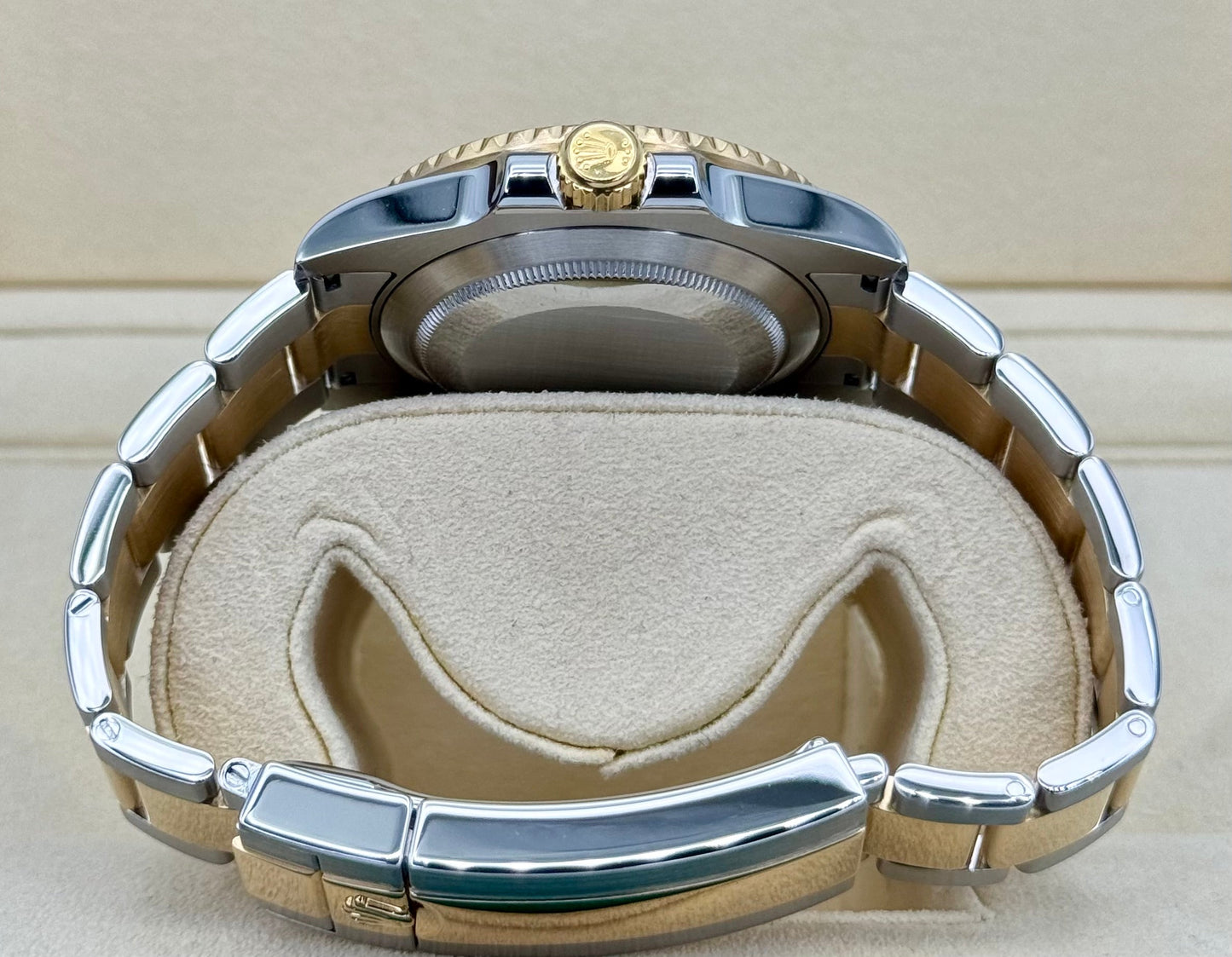 Rolex Submariner “Bluesyâ€?40mm 116613LB Two-Tone Flat Blue Dial - MyWatchLLC