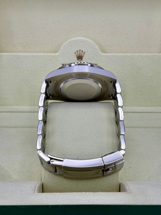 2014 Rolex GMT-Master II 40mm 116710LN Stainless Steel Black Dial - MyWatchLLC