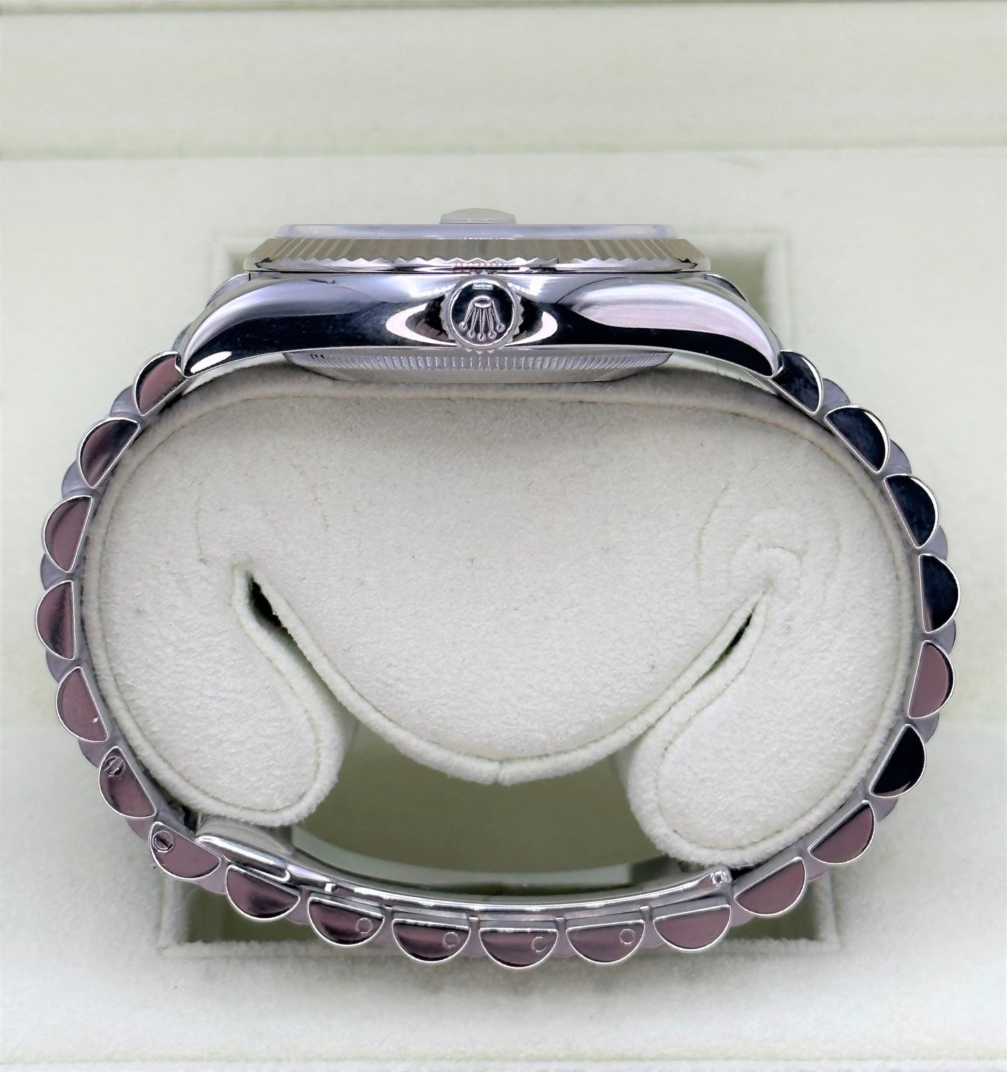 2012 Datejust 36mm 116234 Jubilee Blue Roman Numeral Dial - MyWatchLLC