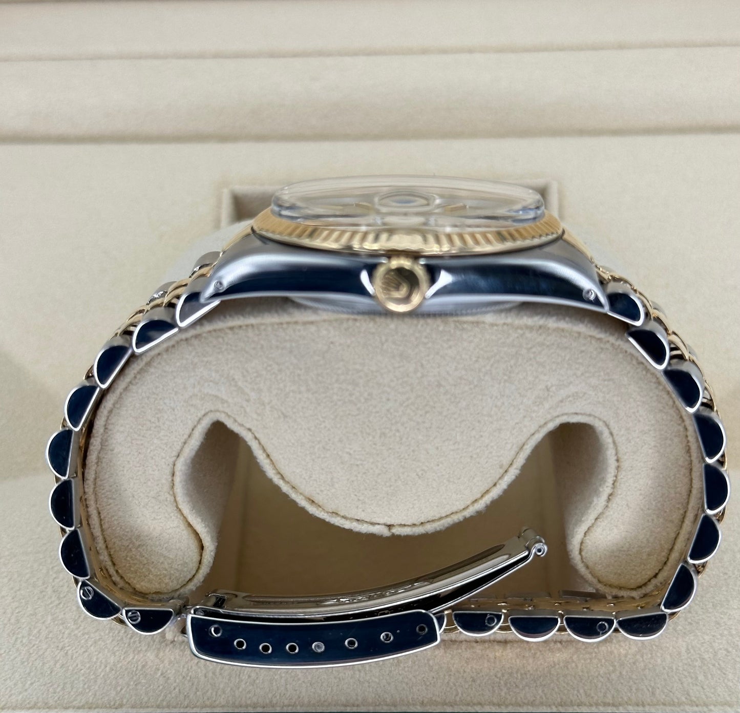 1987 Rolex Datejust 36mm 16013 Champagne Dial - MyWatchLLC