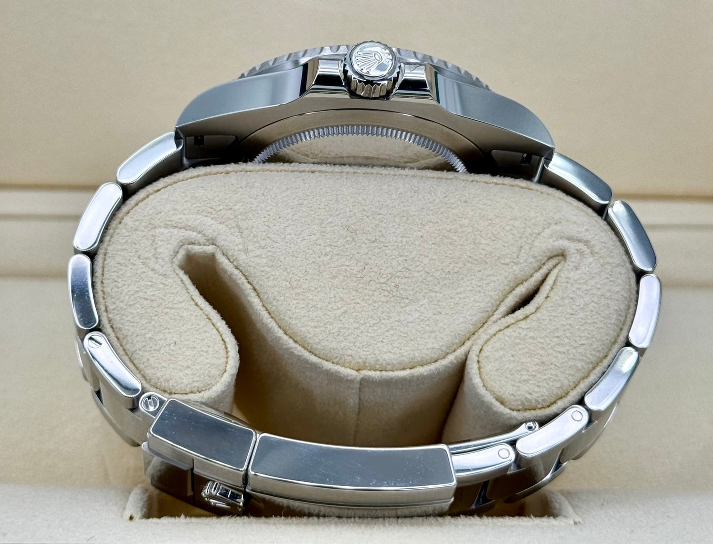 NEW 2022 GMT-Master II “Pepsiâ€?40mm 126710BLRO Oyster Black Dial - MyWatchLLC