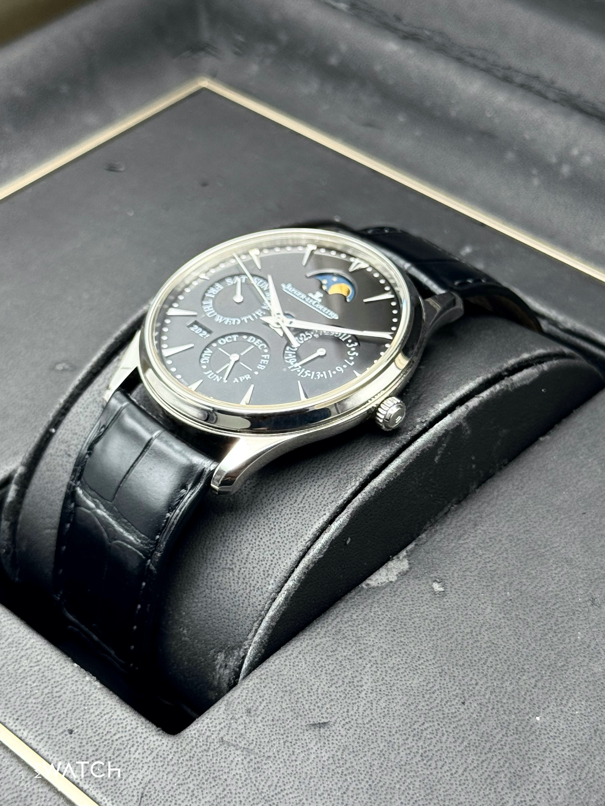 2019 Jaeger-LeCoultre Master Ultra Thin 39mm Q1308470 Black Dial - MyWatchLLC