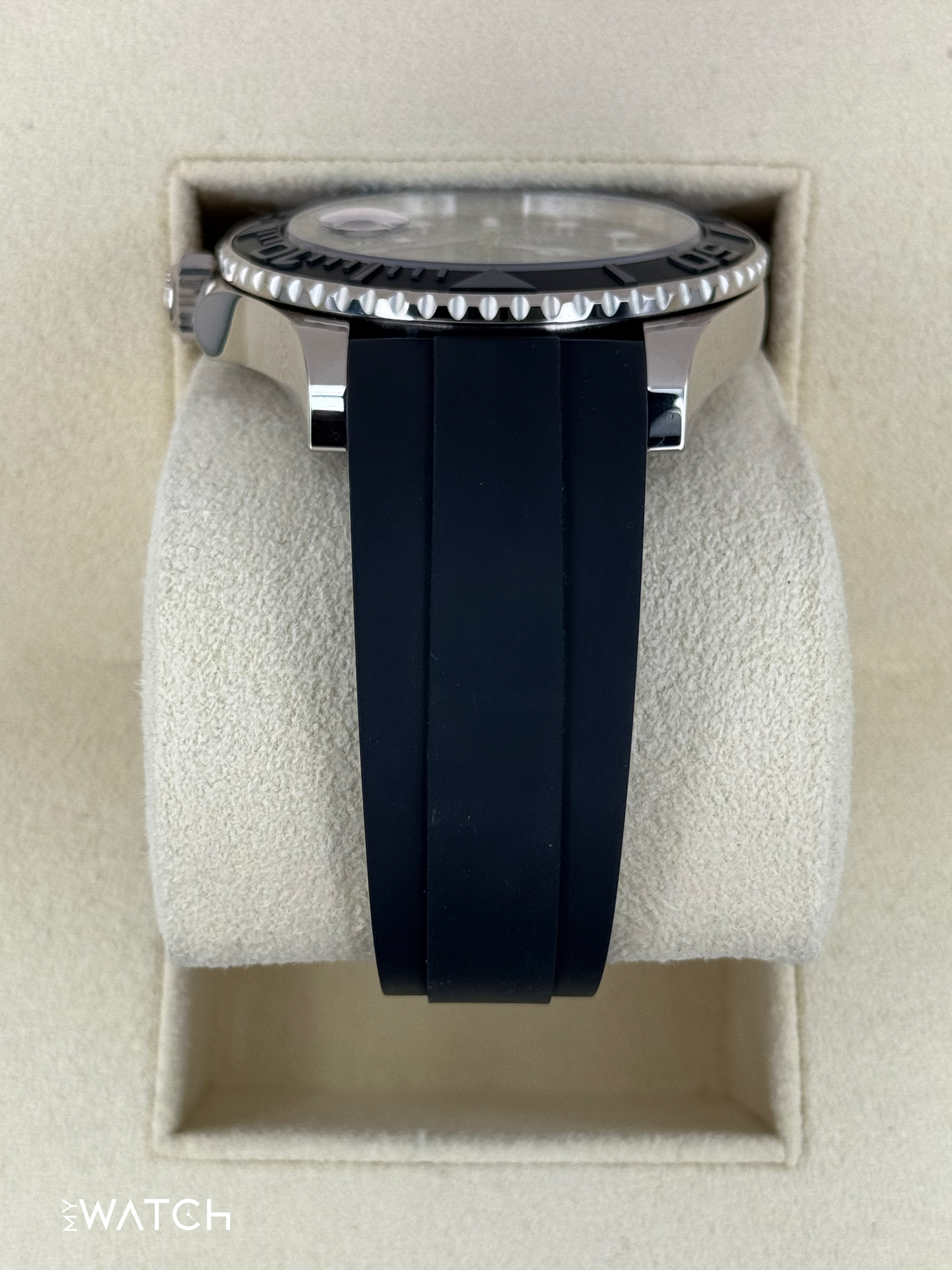 2024 Rolex Yacht-Master 42mm 226659 White Gold Oysterflex Black Dial - MyWatchLLC