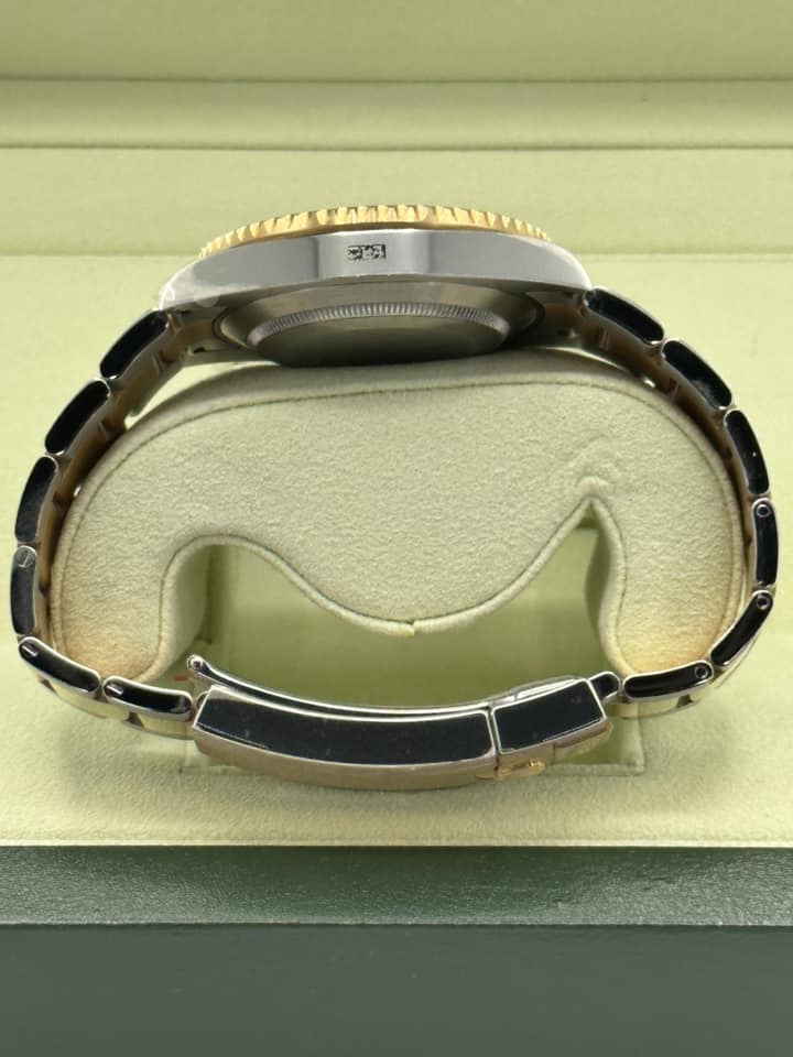 NEW OLD STOCK 2012 Rolex Submariner 116613LB RARE FLAT BLUE DIAL - MyWatchLLC