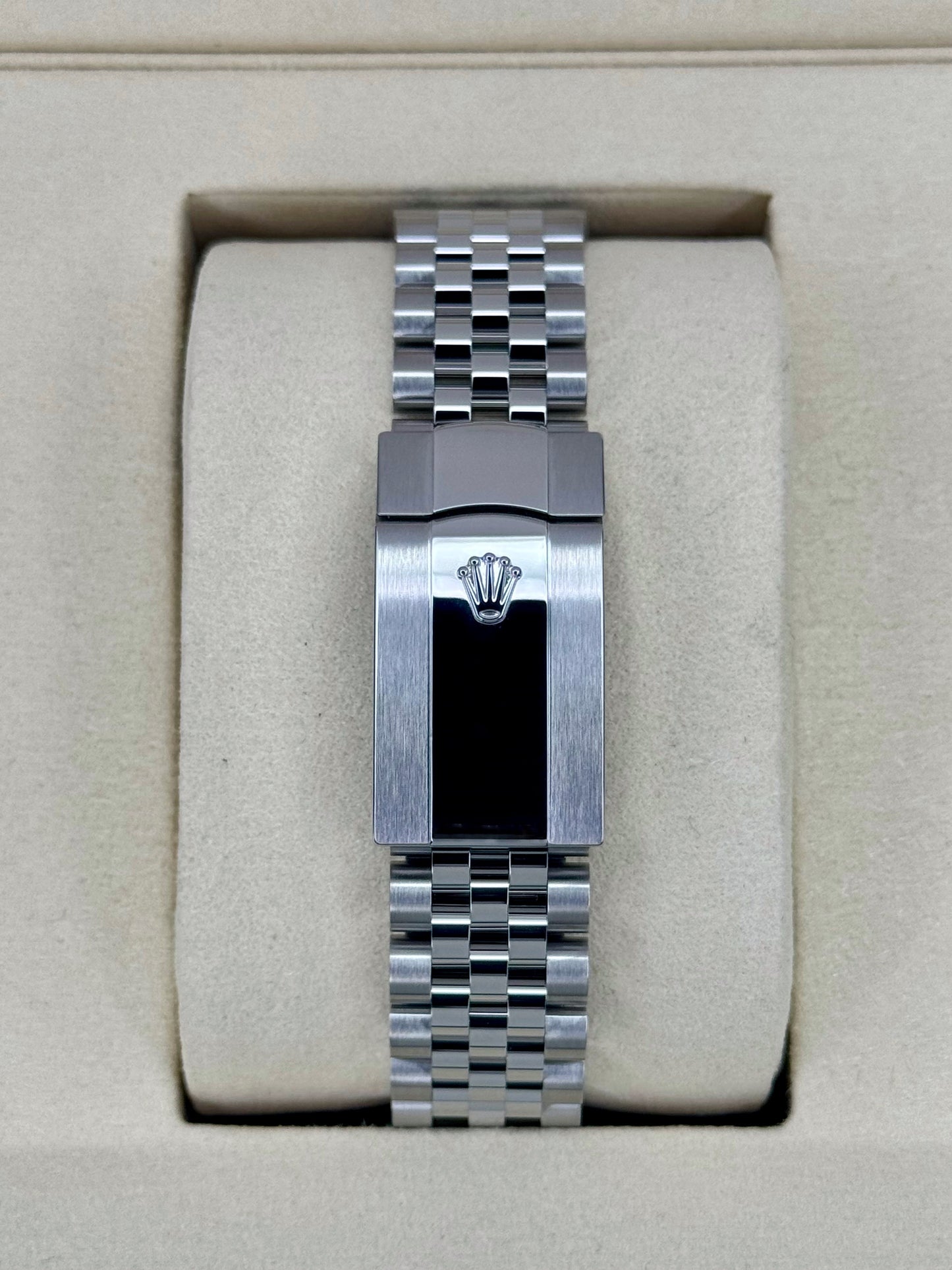 NEW 2025 Rolex Datejust 36mm 126234 Stainless Steel Jubilee Blue Dial - MyWatchLLC