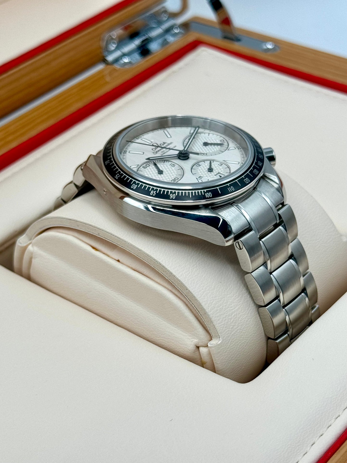 2020 Omega Speeedmaster Racing 40mm 326.30.40.5002.001 White Dial - MyWatchLLC