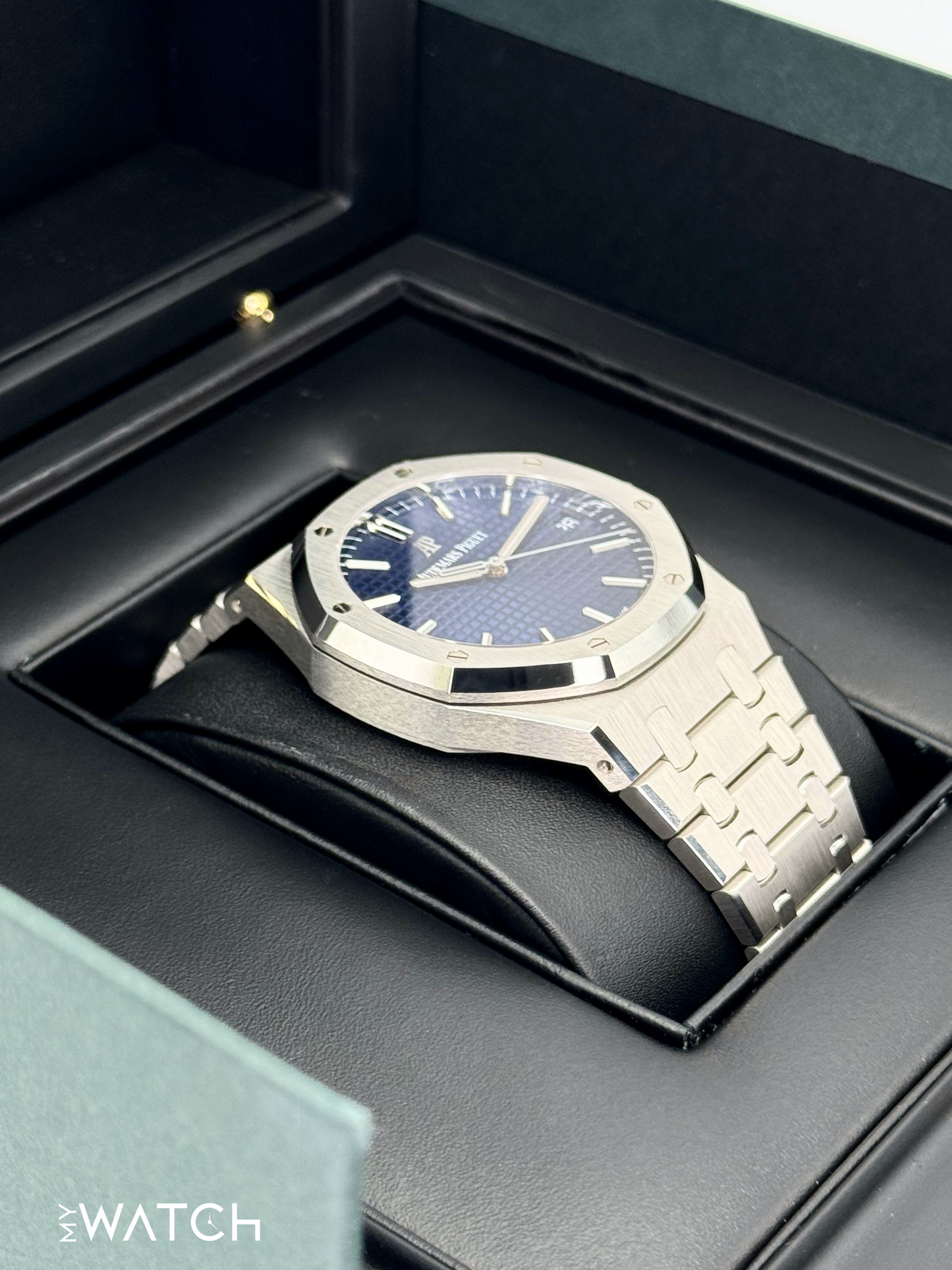 NEW 2021 Audemars Piguet  Royal Oak  41mm 15503BC Blue Dial - MyWatchLLC