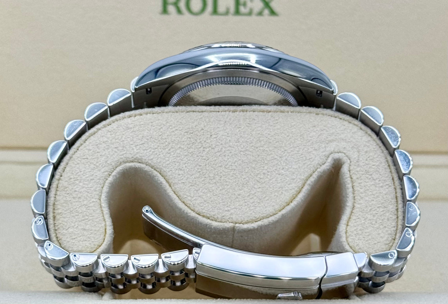 NEW 2023 Rolex Datejust 36mm 126234 Stainless Steel Jubilee Purple Dial - MyWatchLLC