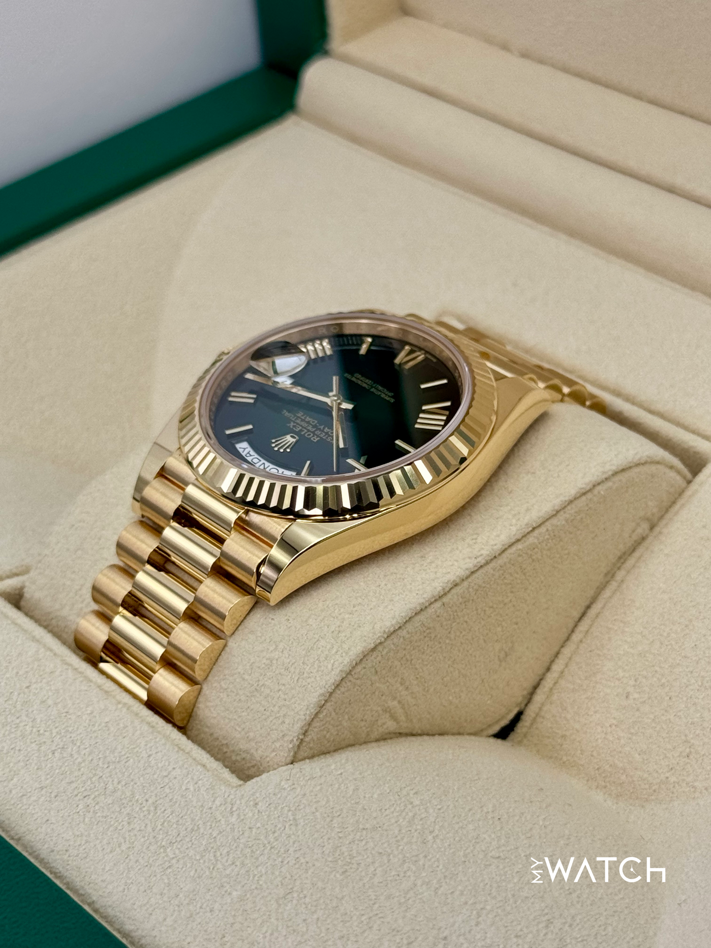 NEW 2025 Rolex Day-Date 40mm 228238 Presidential Green Ombre Dial - MyWatchLLC