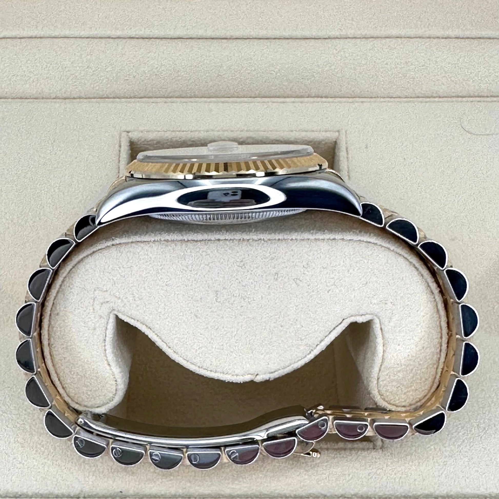 2005 Rolex Datejust 36mm 116233 Two-Tone Jubilee Champagne Dial - MyWatchLLC