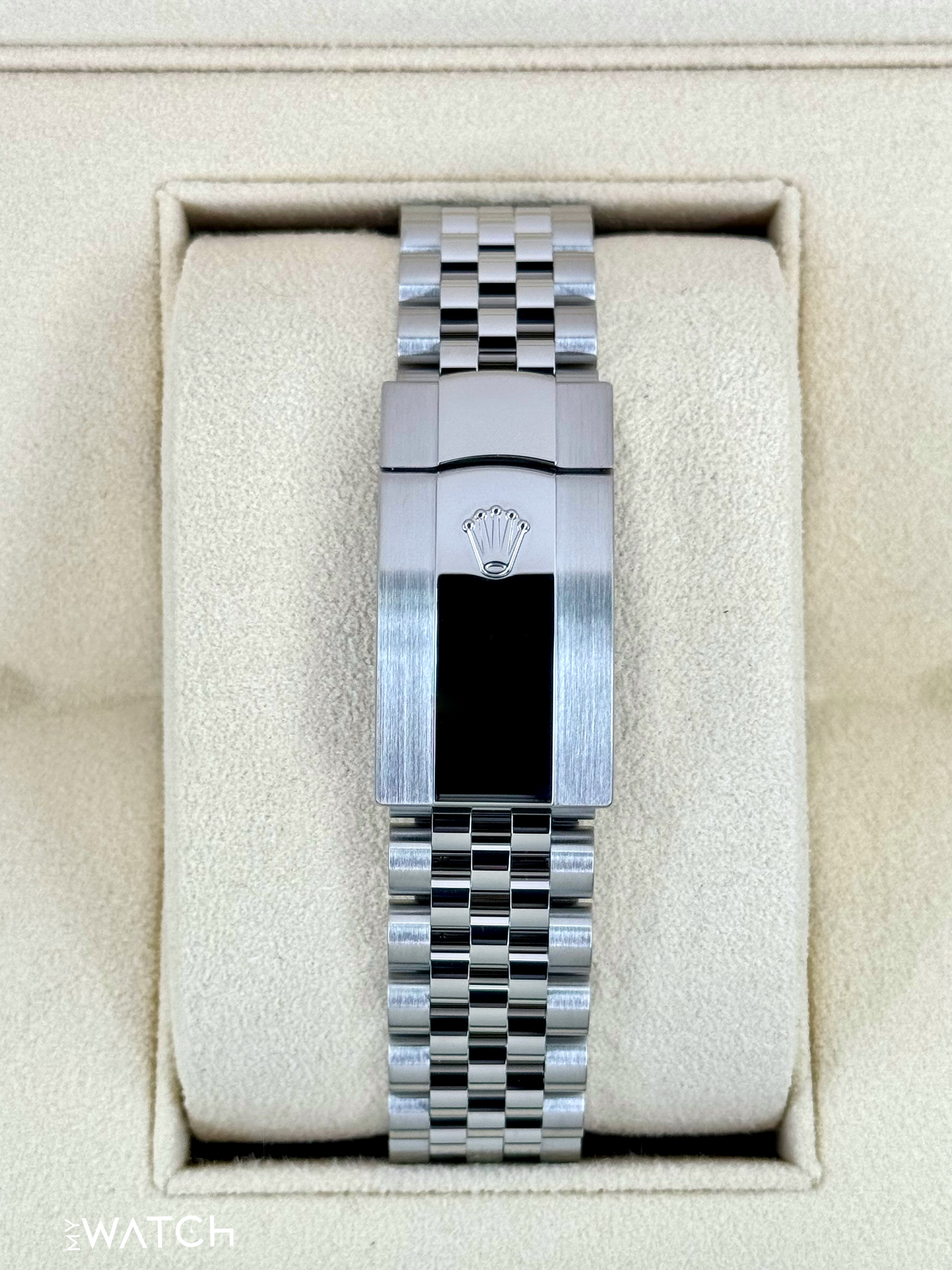 2024 Rolex Datejust 41mm 126334 Stainless Steel Jubilee Blue Dial - MyWatchLLC