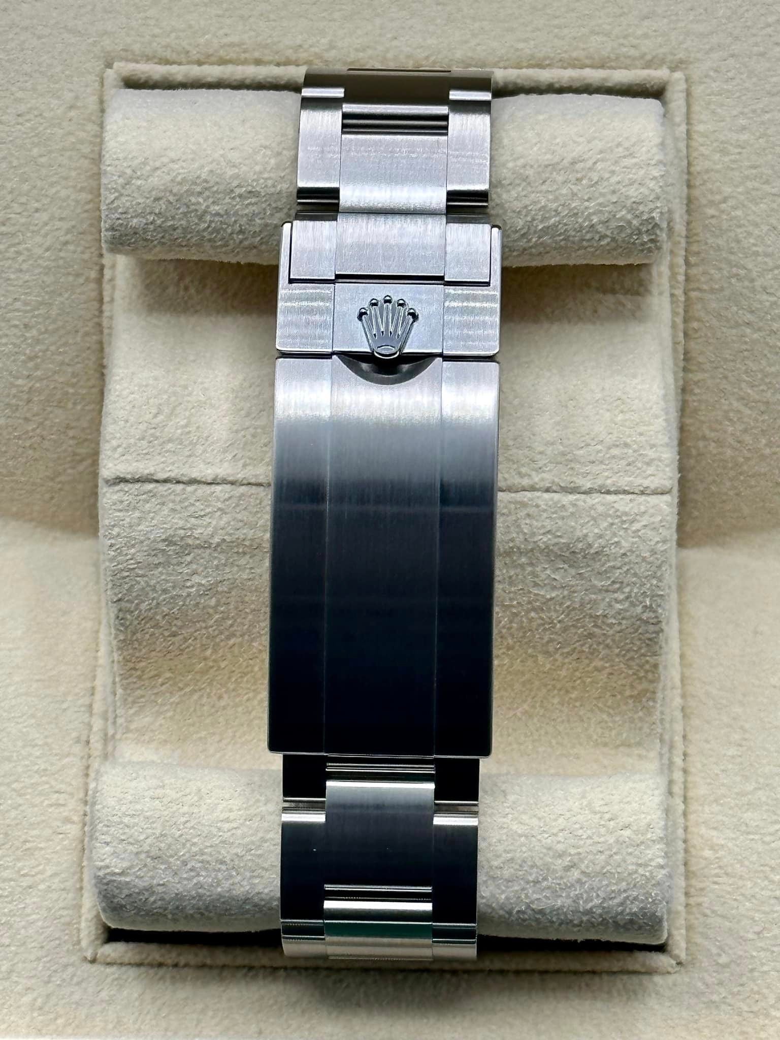 NEW 2023 Rolex Submariner Stainless Steel Black Dial Oyster - MyWatchLLC