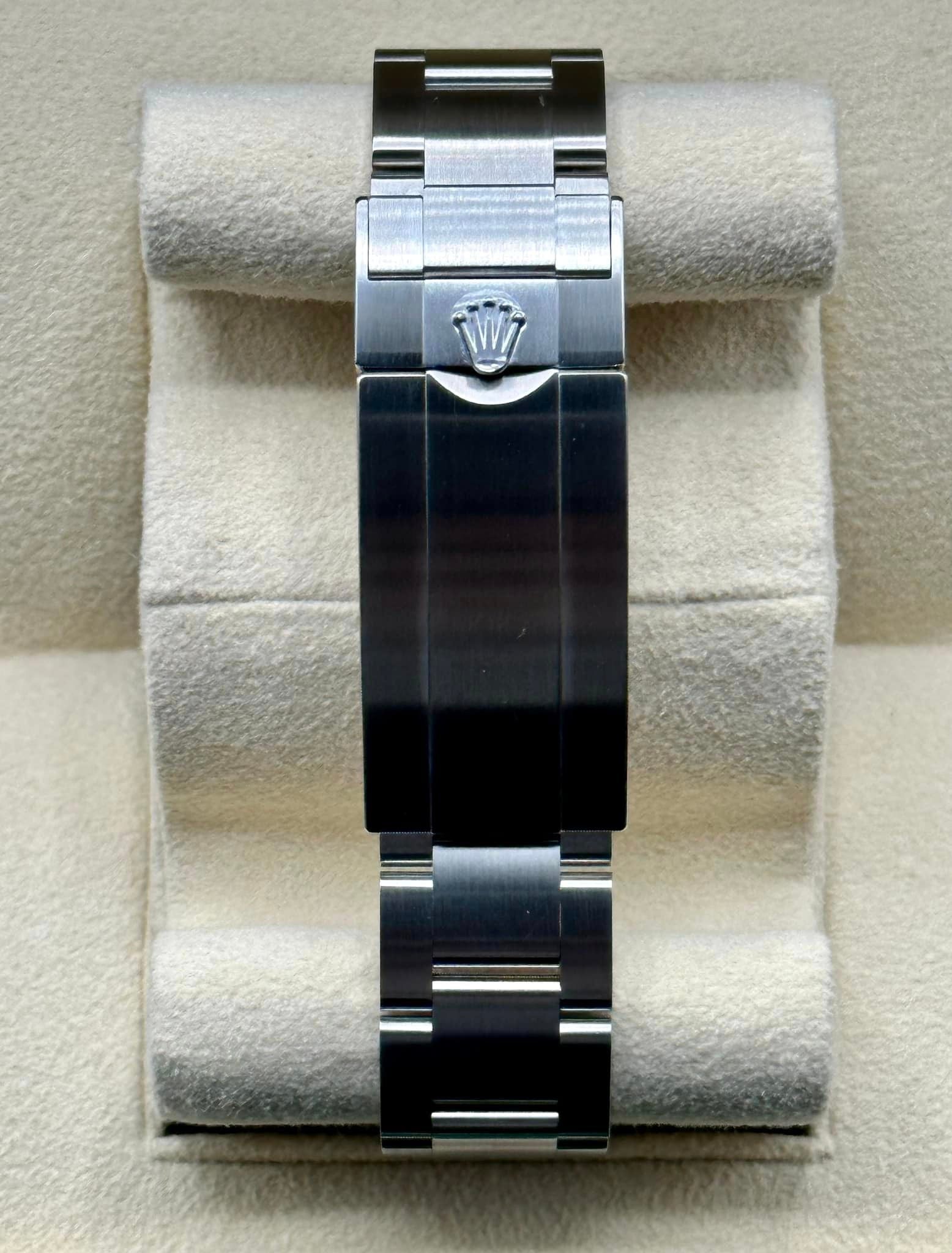 NEW 2023 Rolex Submariner "Starbucks" 126610LV Stainless Steel Oyster - MyWatchLLC