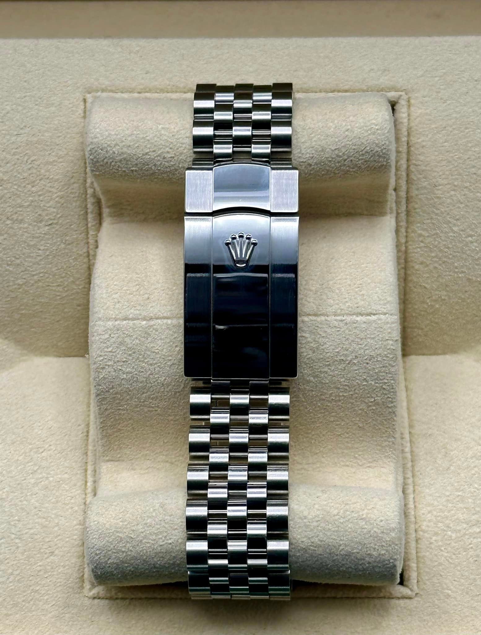 2019 Rolex Datejust 41mm 126334 Stainless Steel Black Diamond Dial Jubilee - MyWatchLLC