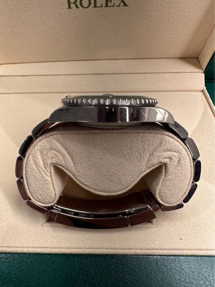 2014 Rolex Submariner "HULK" 116610LV Stainless Steel Green Dial - MyWatchLLC