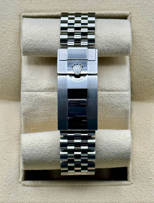 NEW 2022 Rolex GMT-Master II “Batgirlâ€?126710BLNR SS on Jubilee - MyWatchLLC