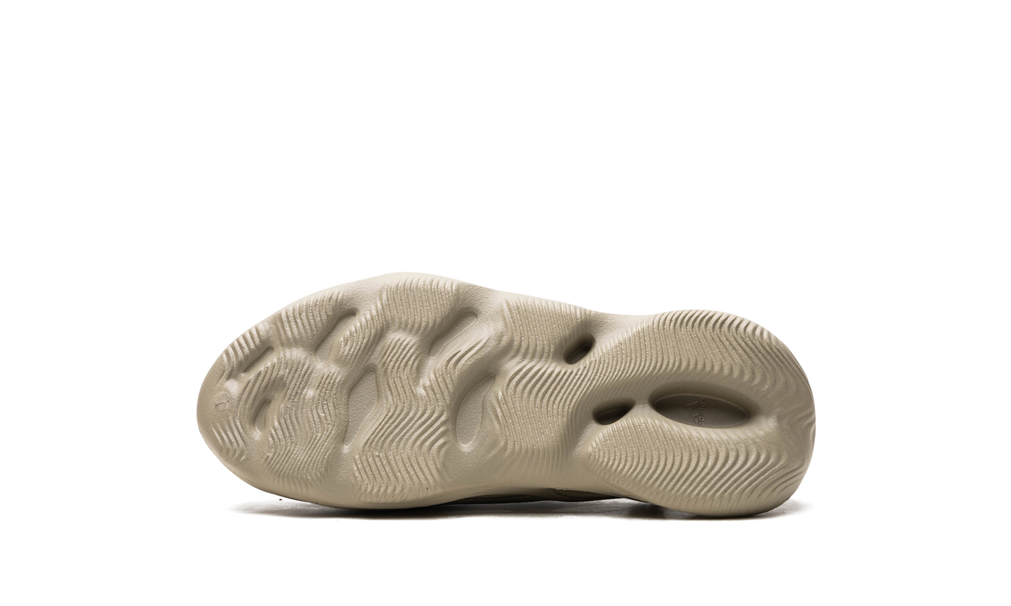 Yeezy Foam RNR Kids 5