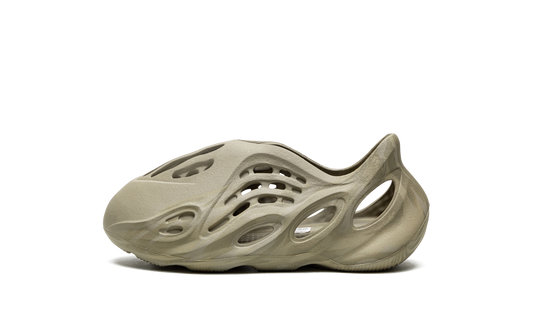 Yeezy Foam Runner Kids 1