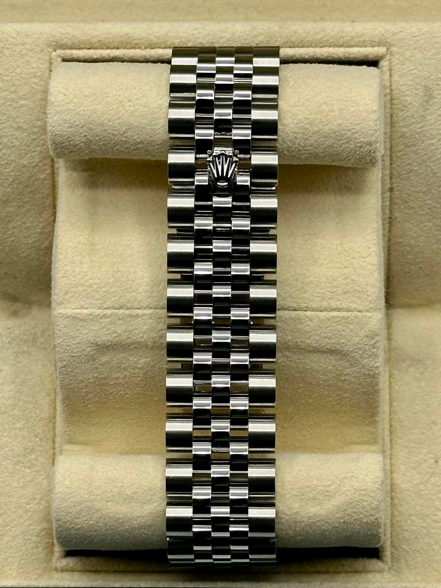 2018 Rolex Datejust 36mm 116234 Jubilee Blue Stick Roulette Date Dial - MyWatchLLC