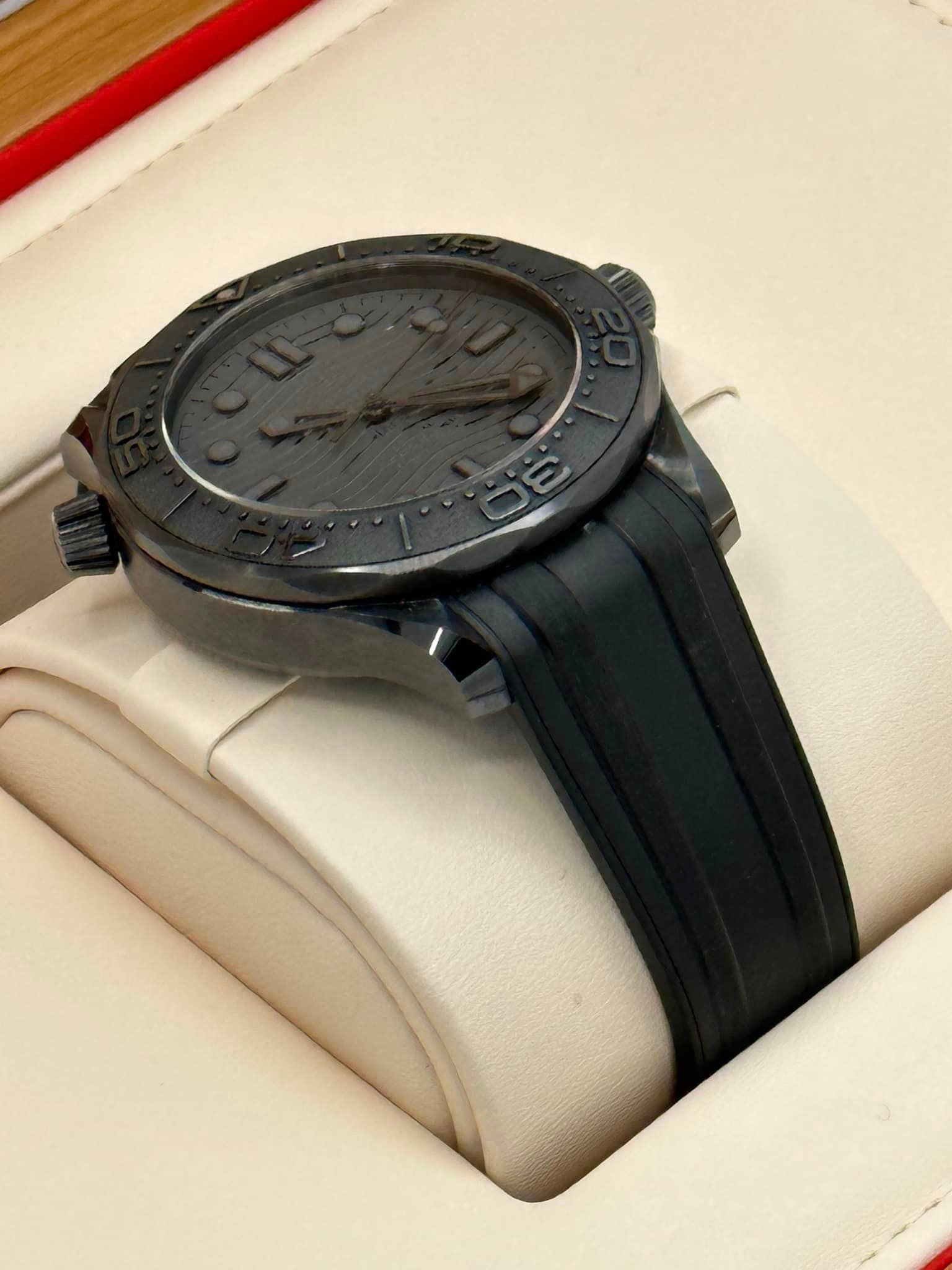 NEW 2023 Omega Seamaster 300m 43.5mm 210.92.44.20.01.003 Black Ceramic Dial - MyWatchLLC