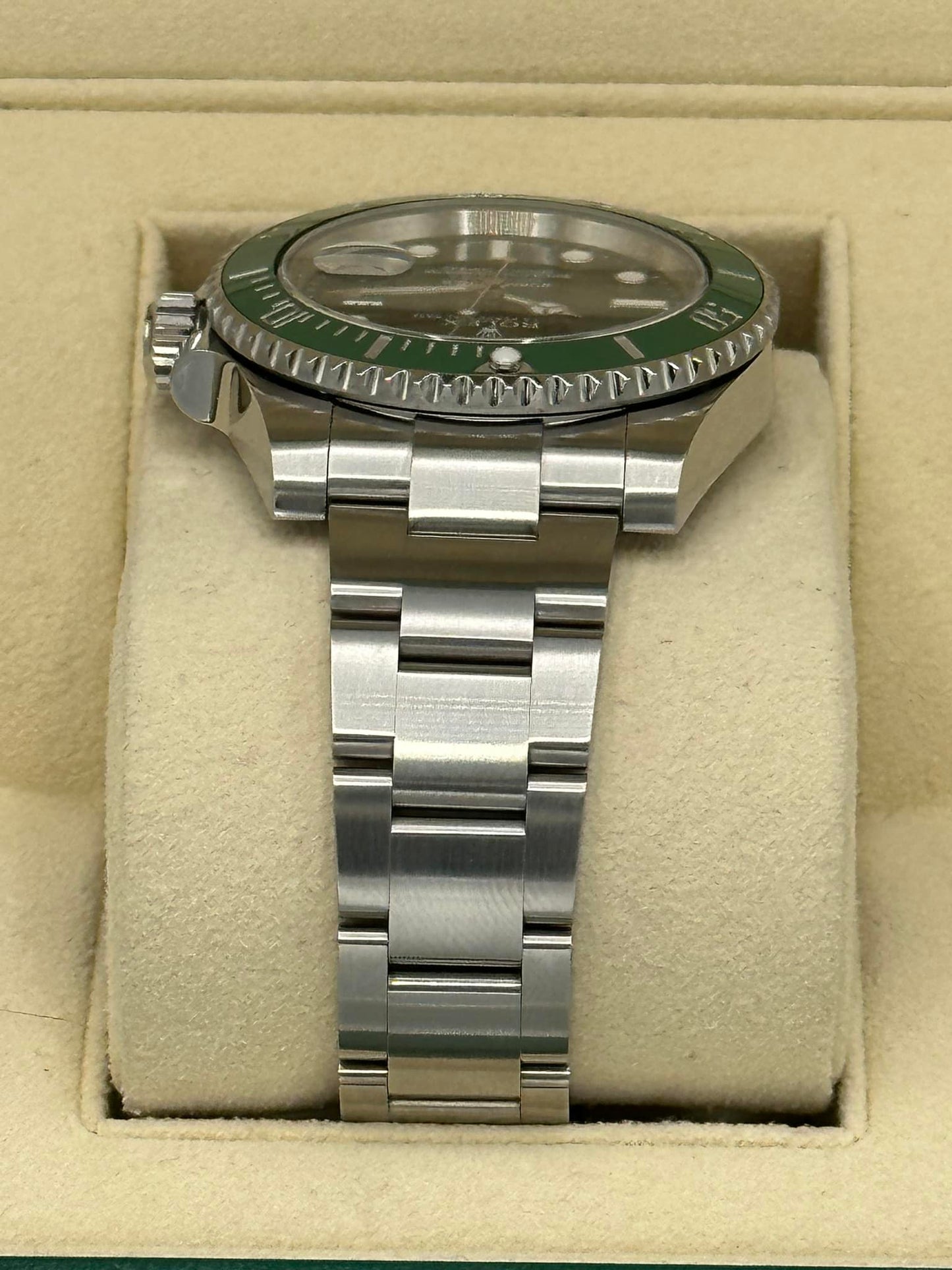 2016 Rolex Submariner "Hulk" 116610LV Stainless Steel Green Dial - MyWatchLLC