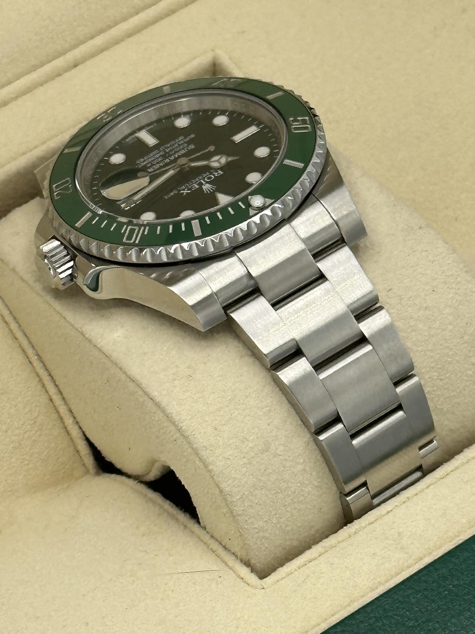 2016 Rolex Submariner "Hulk" 116610LV Stainless Steel Green Dial - MyWatchLLC