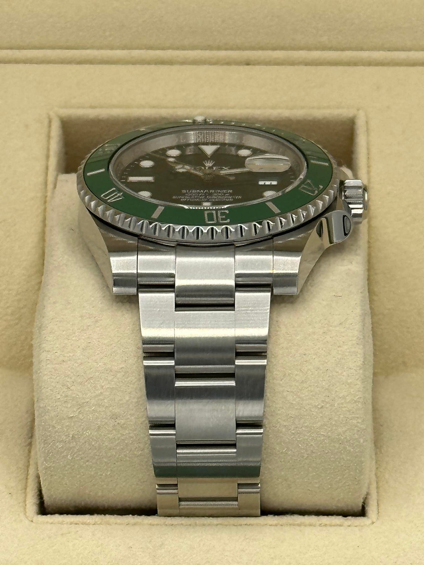 2016 Rolex Submariner "Hulk" 116610LV Stainless Steel Green Dial - MyWatchLLC
