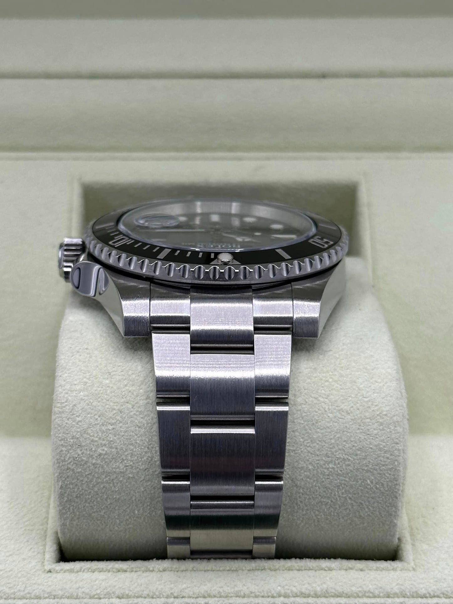 2016 Rolex Submariner Date 40mm 116610LN Black Dial - MyWatchLLC