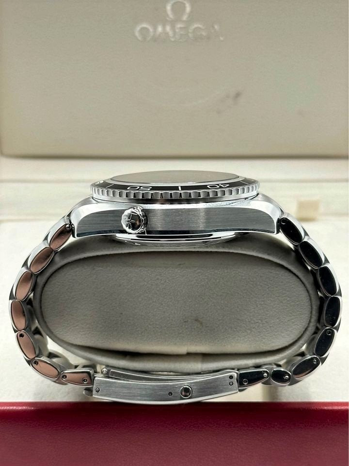 2015 Omega 22105000 Seamaster Planet Ocean Chronograph - MyWatchLLC