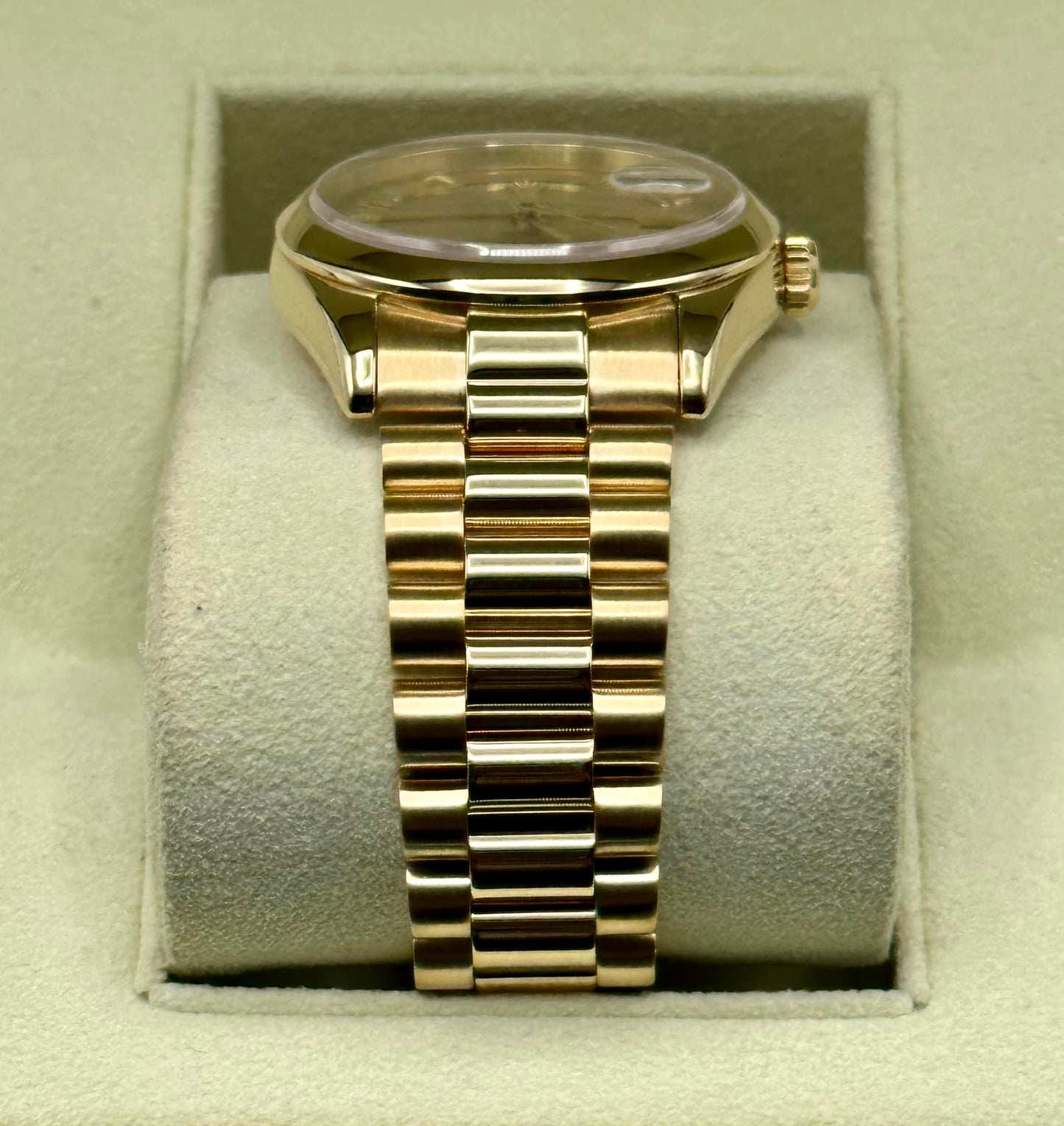 2000 Rolex Day-Date 36mm 118208 Presidential Champagne Wave Dial - MyWatchLLC