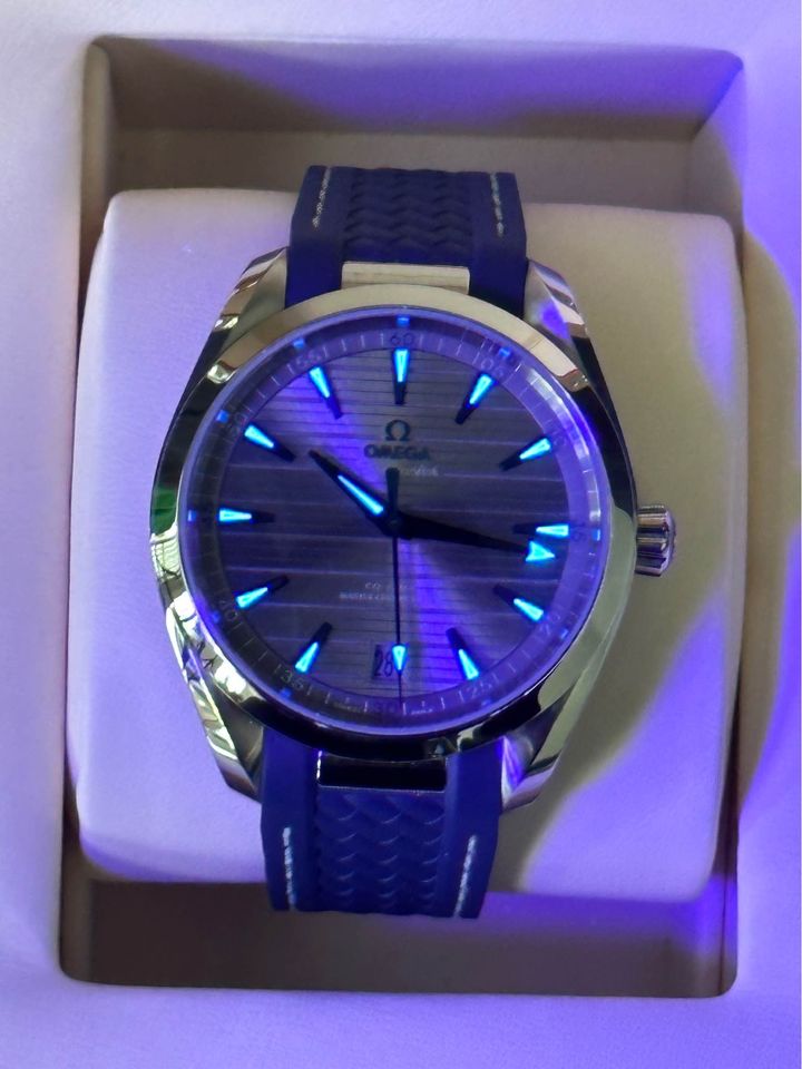 2022 Omega Seamaster Aqua Terra 41mm Grey Dial Blue Rubber Strap with SST Deployment Clasp - MyWatchLLC