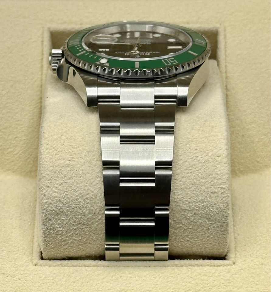 NEW 2023 Rolex Submariner "Starbucks" 126610LV Black Dial Oyster - MyWatchLLC