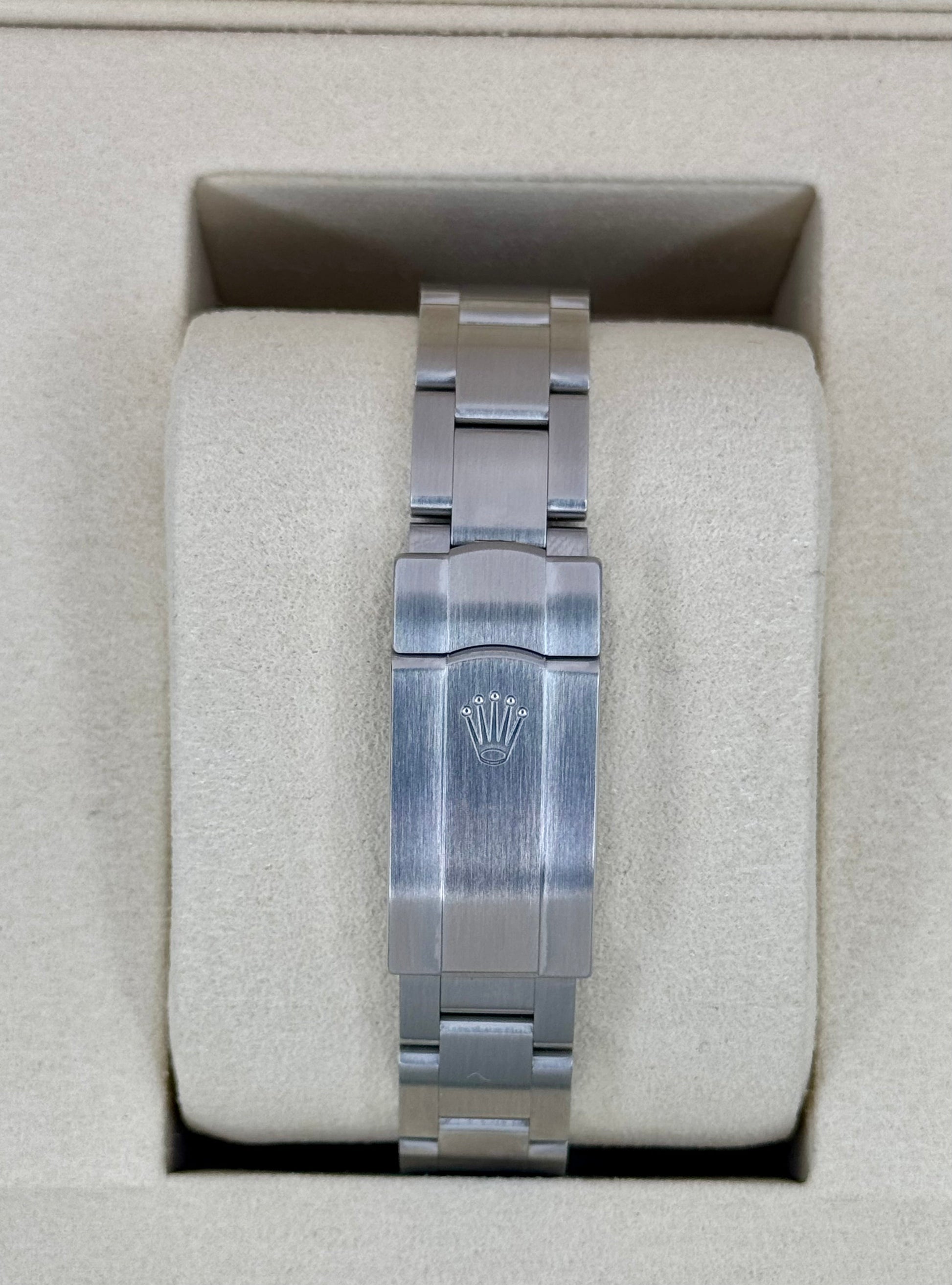 NEW 2025 Rolex Oyster Perpetual 31mm 277200 Celebration Dial - MyWatchLLC