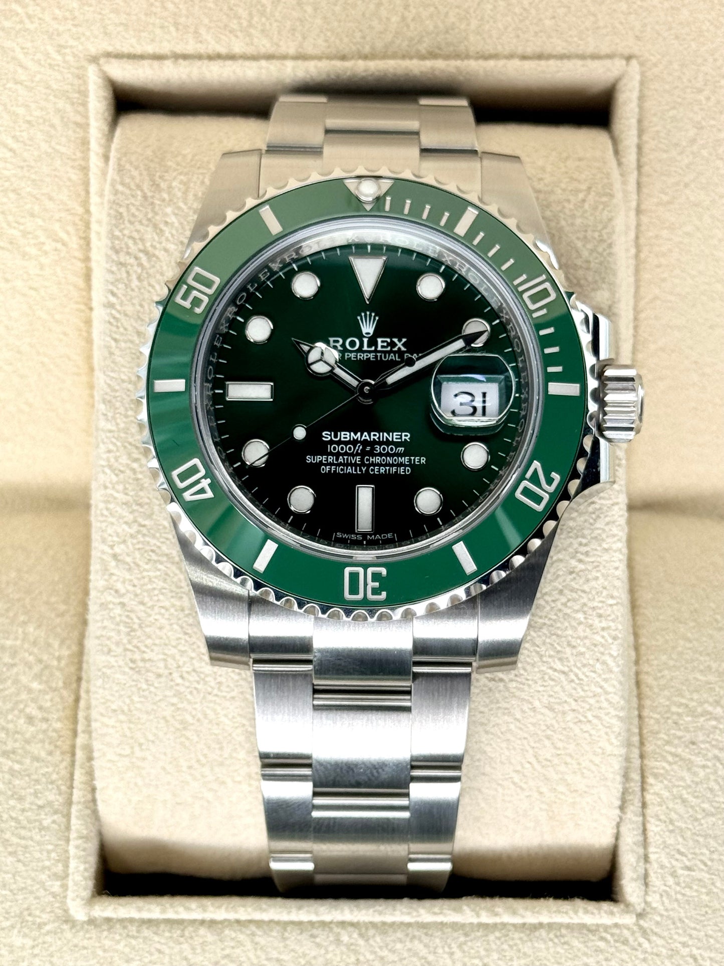2018 Submariner “Hulkâ€?40mm 116610LV Stainless Steel Green Dial - MyWatchLLC