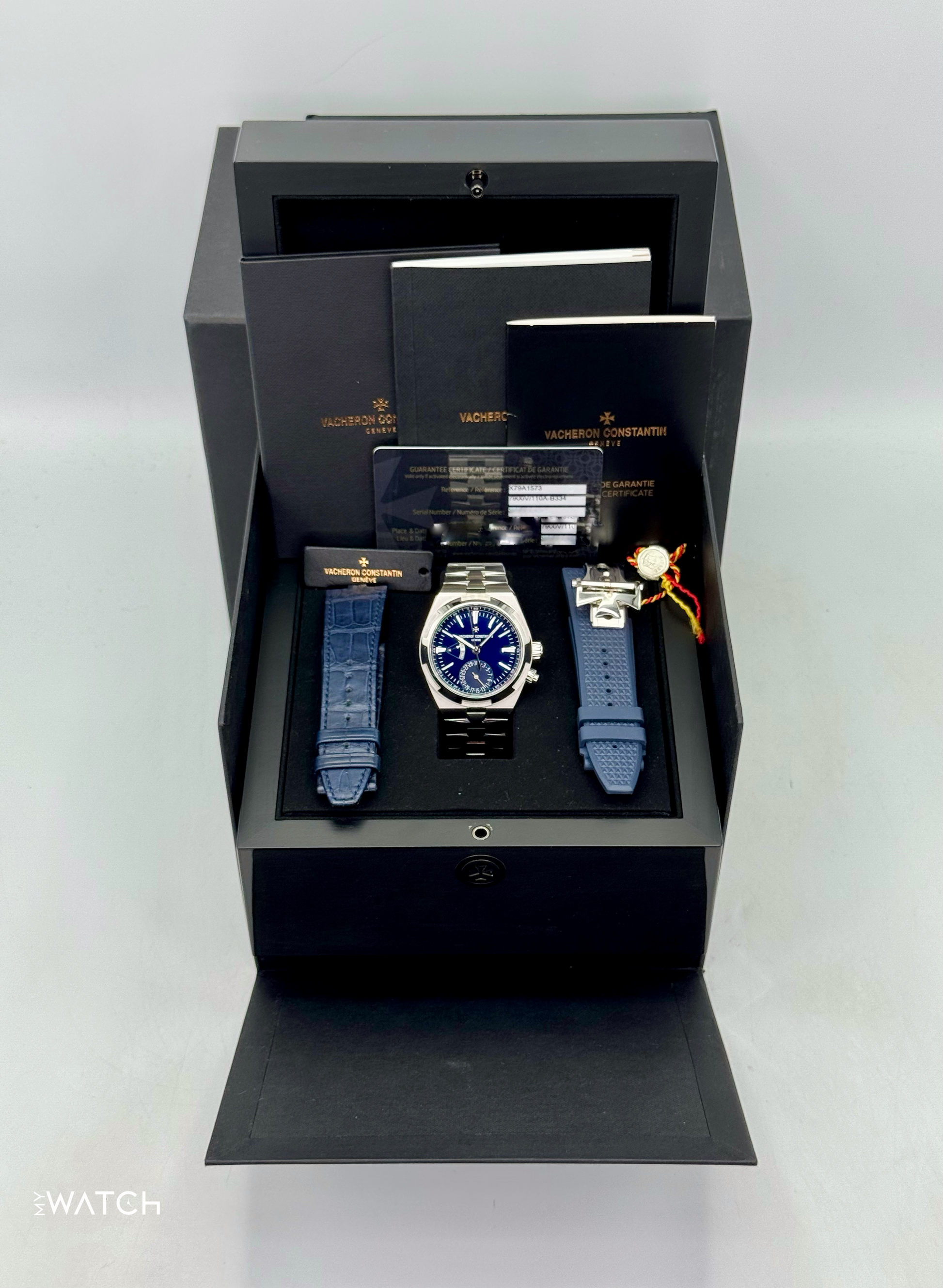 2023 Vacheron Constantin Overseas Dual Time 41mm 7900V Blue Dial - MyWatchLLC