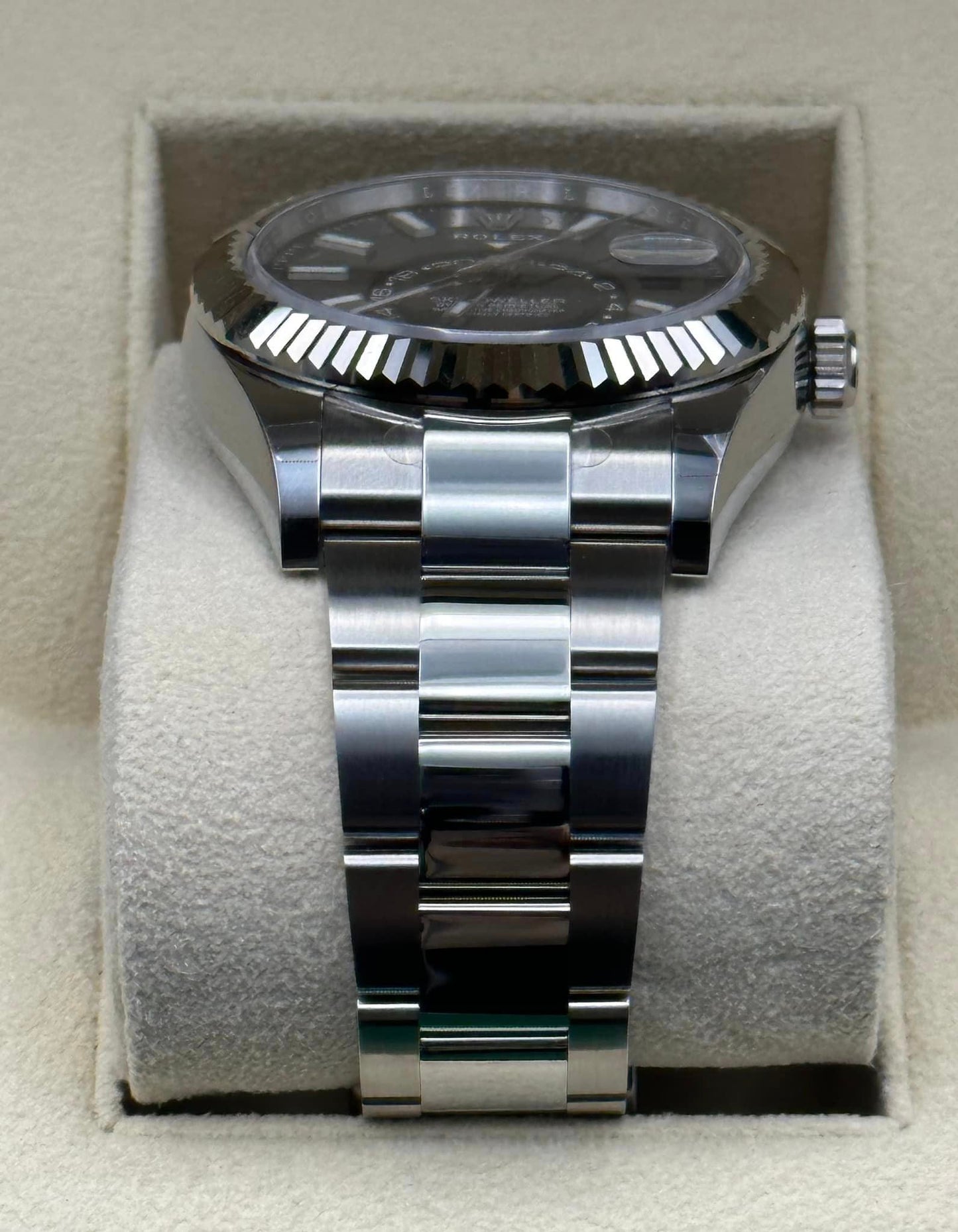 NEW 2023 Sky-Dweller 326934 Stainless Steel Black Dial Oyster - MyWatchLLC