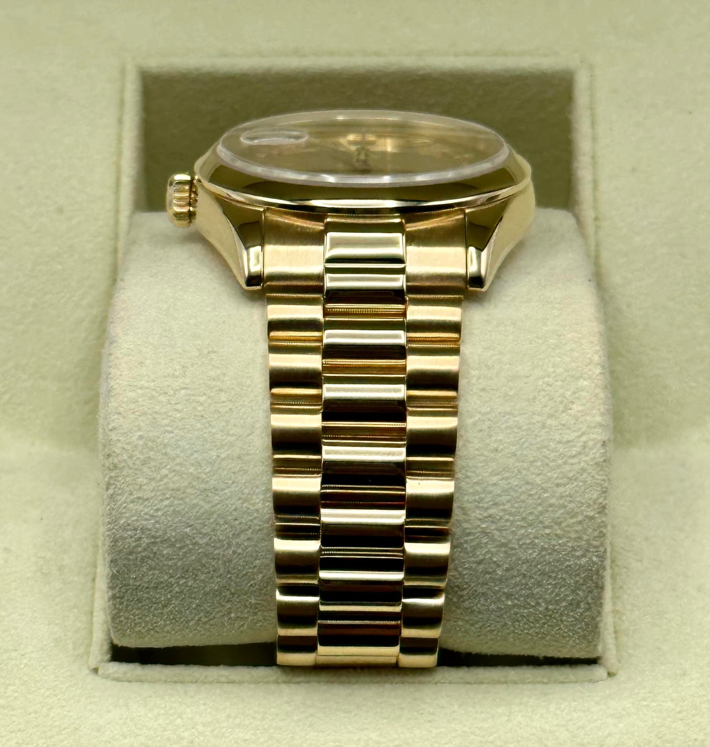 2000 Rolex Day-Date 36mm 118208 Presidential Champagne Wave Dial - MyWatchLLC