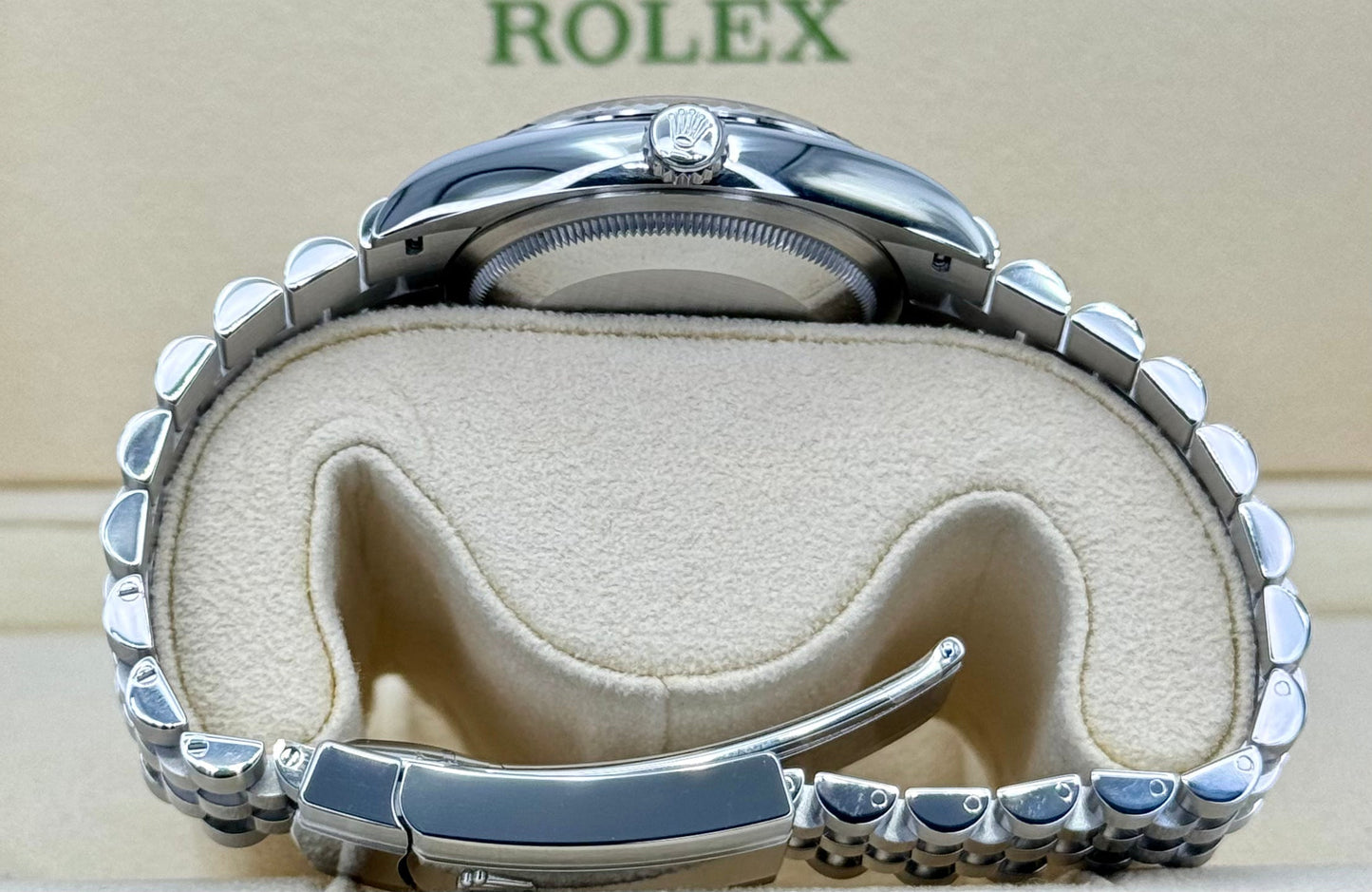 NEW 2023 Rolex Datejust 36mm 126234 Stainless Steel Jubilee Purple Dial - MyWatchLLC