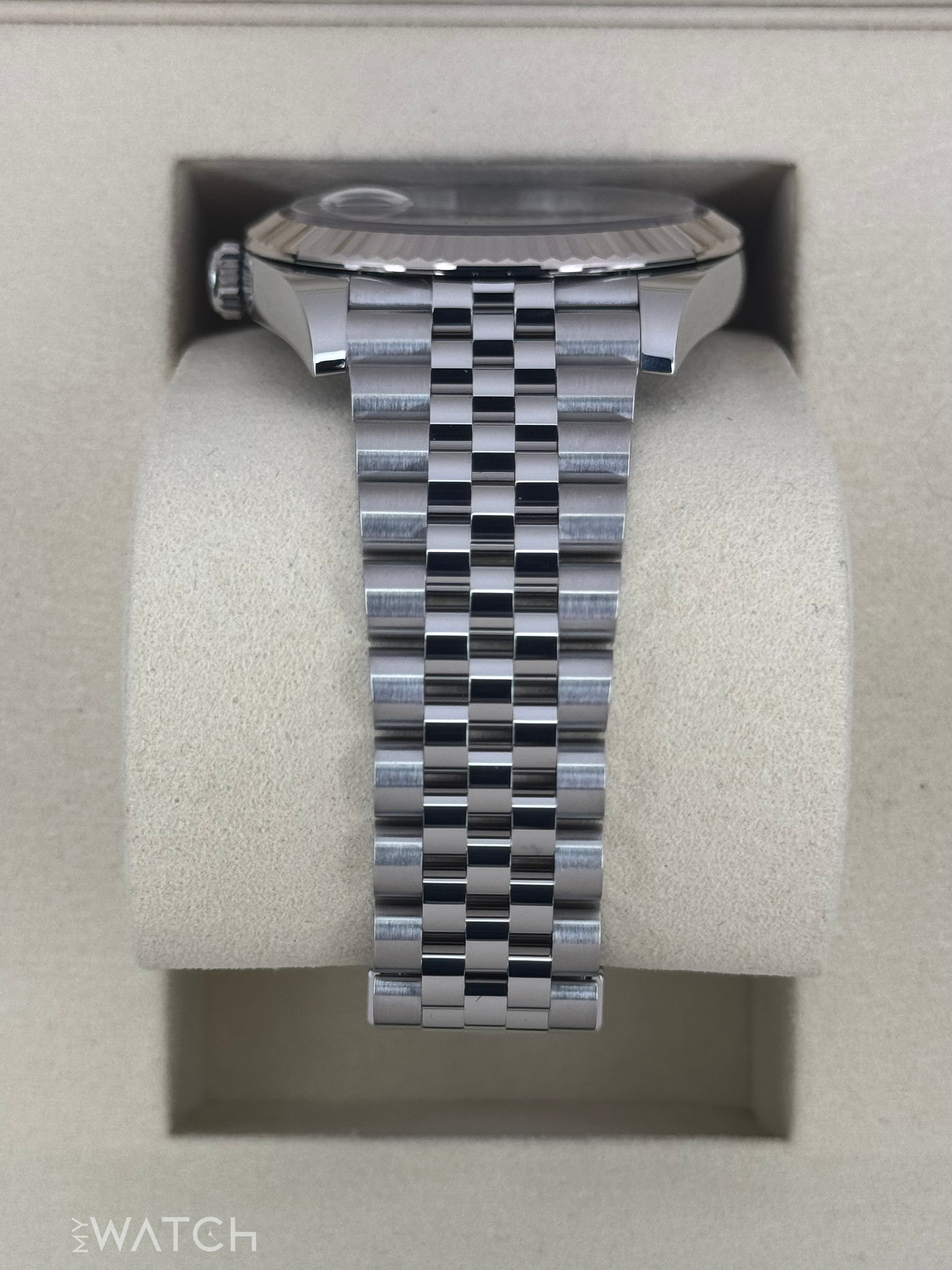 NEW 2025 Rolex Datejust 41mm 126334 Stainless Steel Jubilee Rhodium Dial - MyWatchLLC