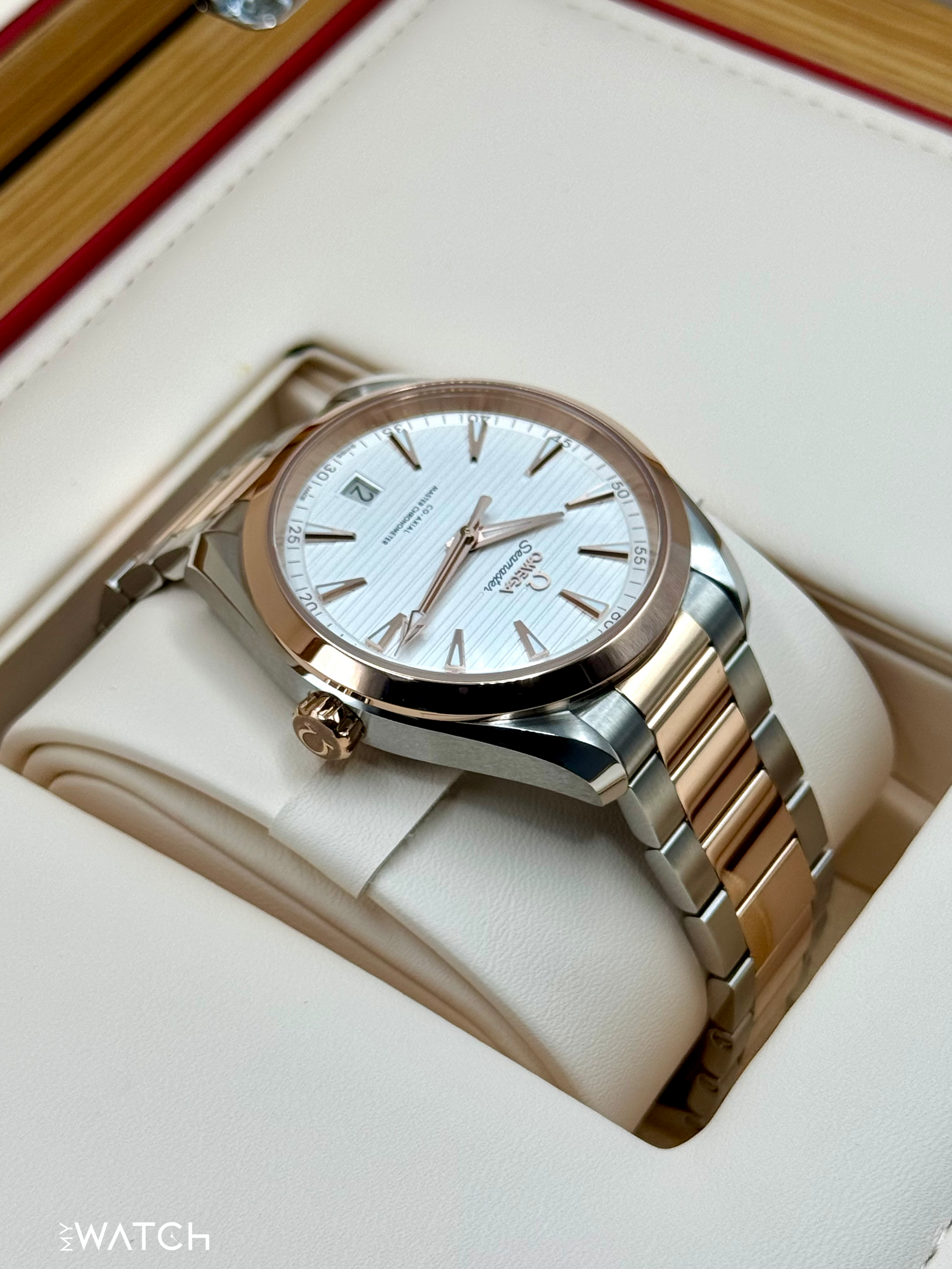 2025 Omega Seamaster Aqua Terra 41mm 220.20.41.21.02.001 Silver Dial - MyWatchLLC
