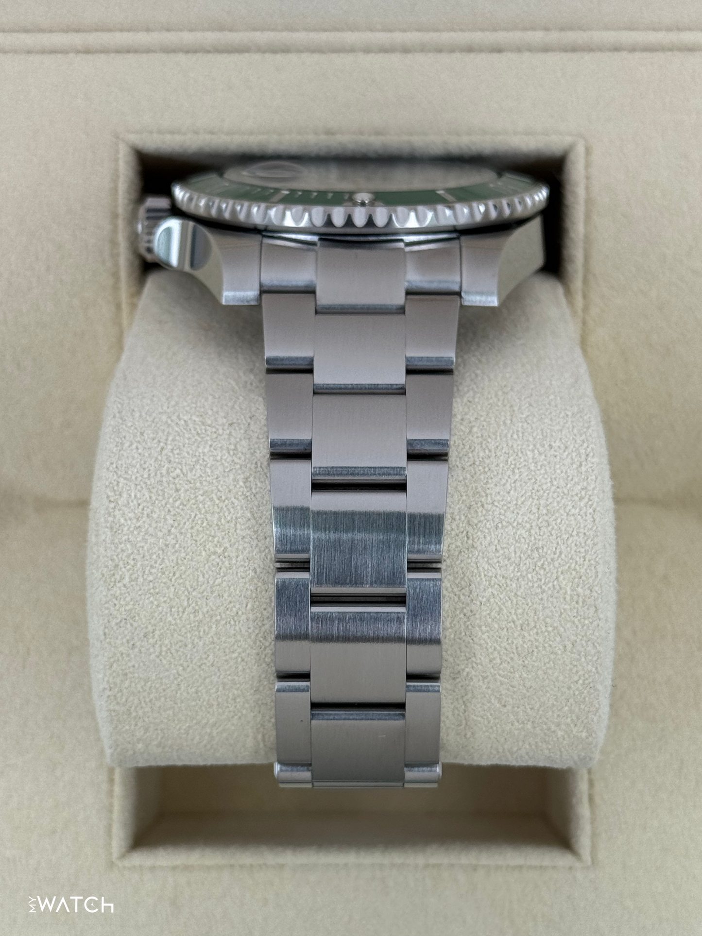 2017 Rolex Submariner “Hulkâ€?40mm 116610LV Green Dial - MyWatchLLC