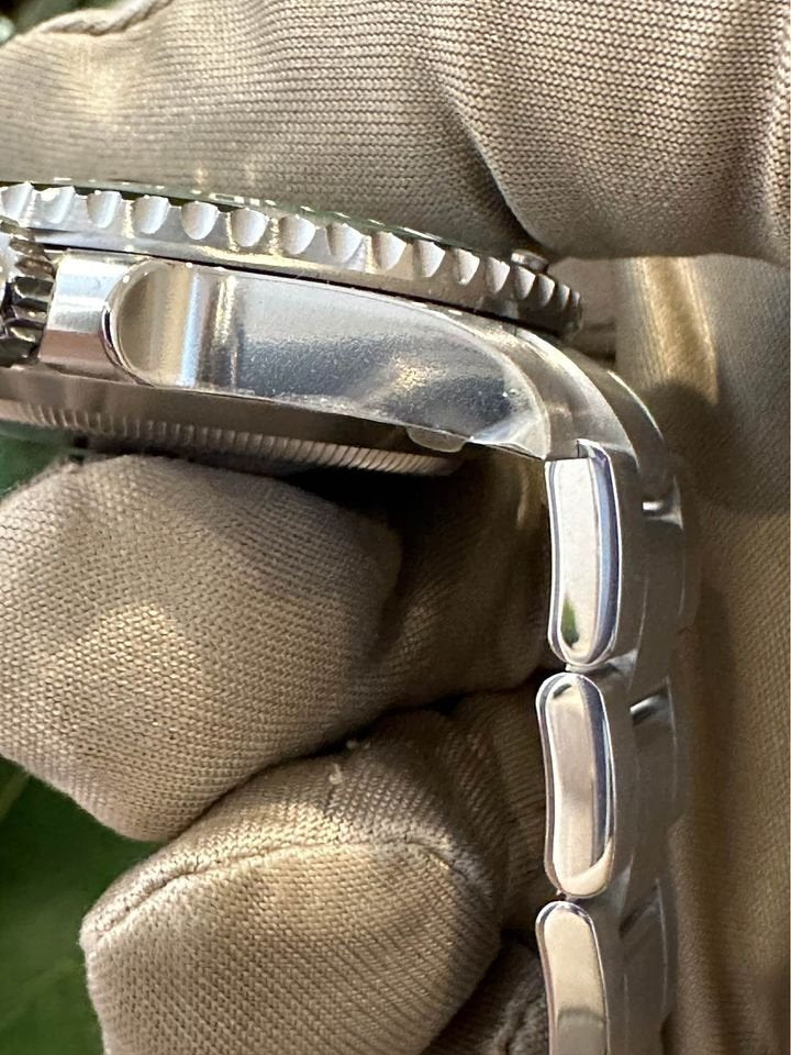 New 2015 Rolex Submariner 116610LV Green Dial Oyster - MyWatchLLC