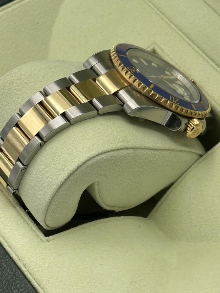 NEW OLD STOCK 2012 Rolex Submariner 116613LB RARE FLAT BLUE DIAL - MyWatchLLC